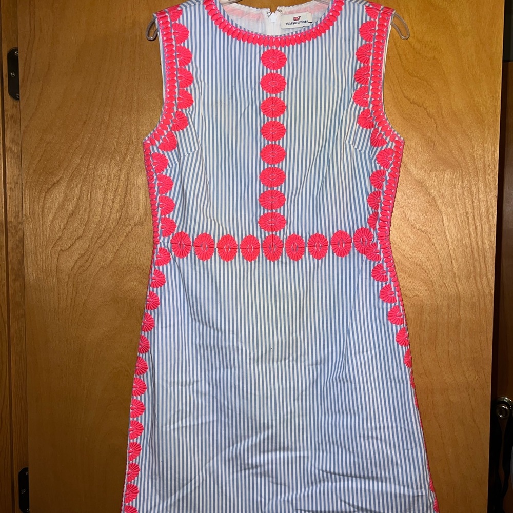 Women’s vineyard vines dress